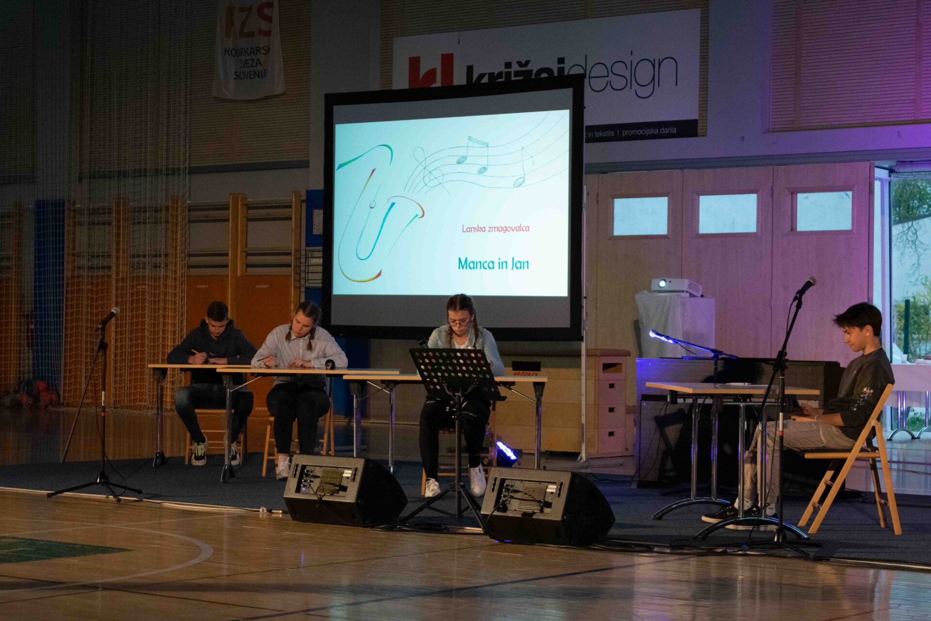 3513_20220421-DSC_0383