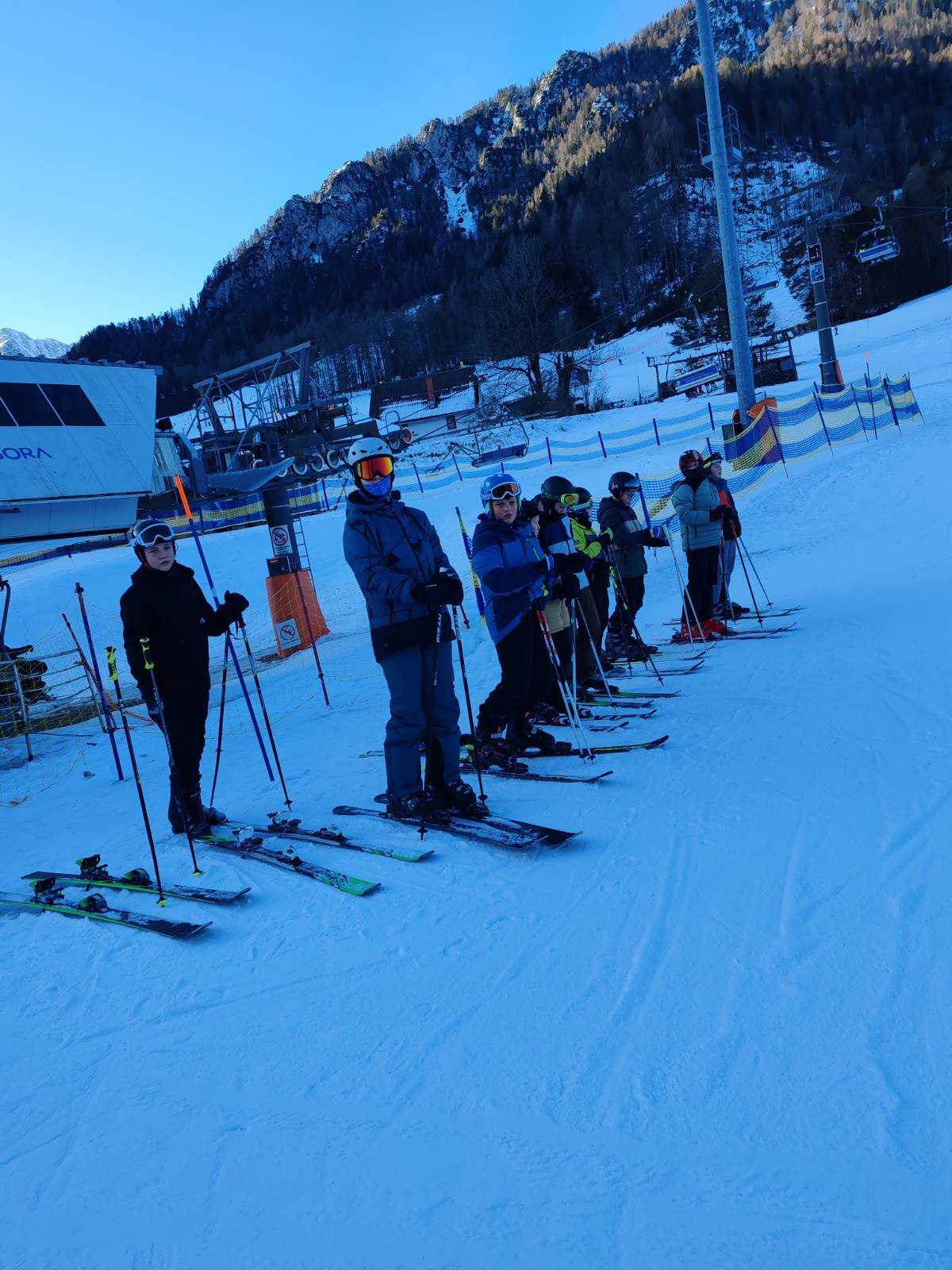 3545_IMG-f377ac66d92f2bfbabefde64f70425f6-V