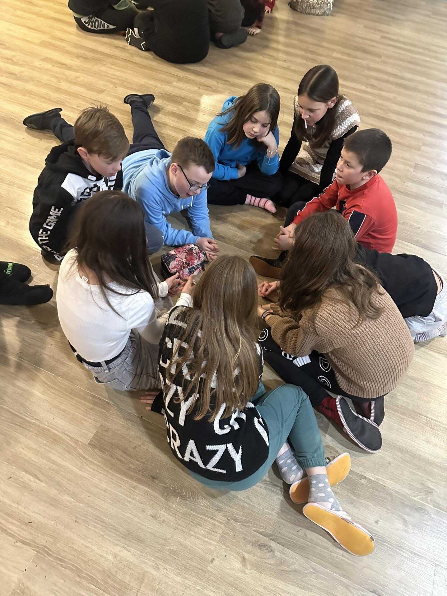 3545_received_790619573105840